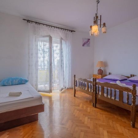 غييكا Room Apartment Kantrida المظهر الخارجي الصورة