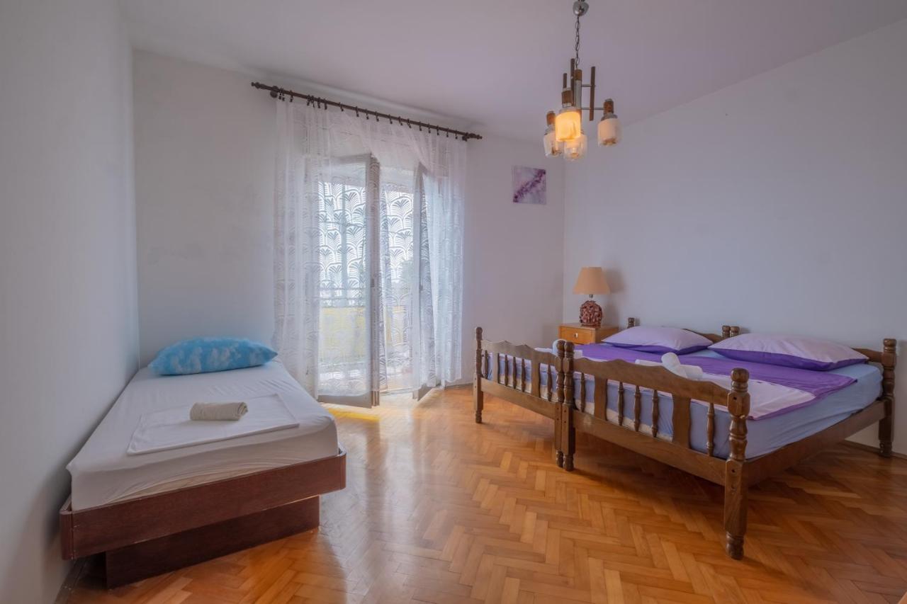غييكا Room Apartment Kantrida المظهر الخارجي الصورة